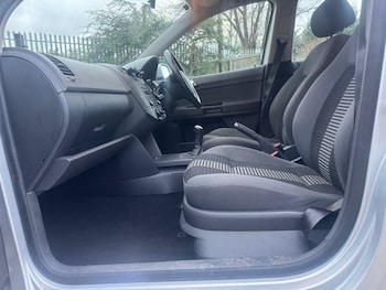 Used Volkswagen Polo 2009 for sale - 77263411: Photo