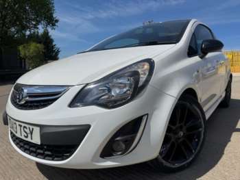 2013 (13) - 1.2 16V Limited Edition Hatchback 3dr Petrol Manual Euro 5 (85 ps)
