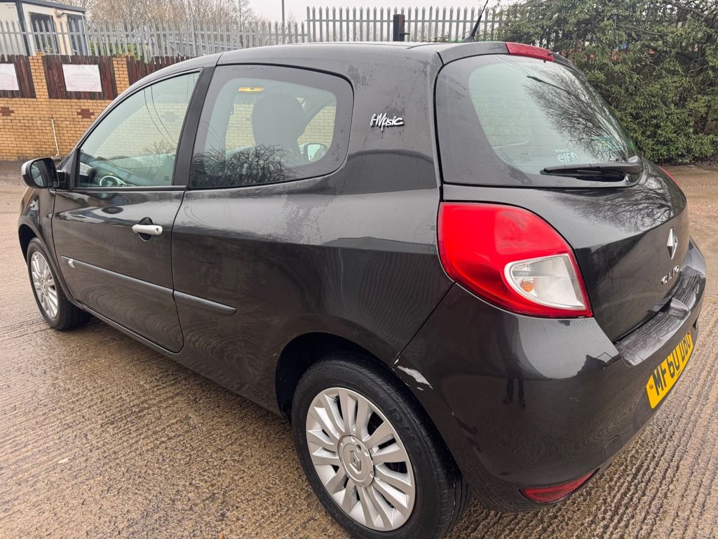 Used Renault Clio 2010 for sale - 77437334: Photo 6