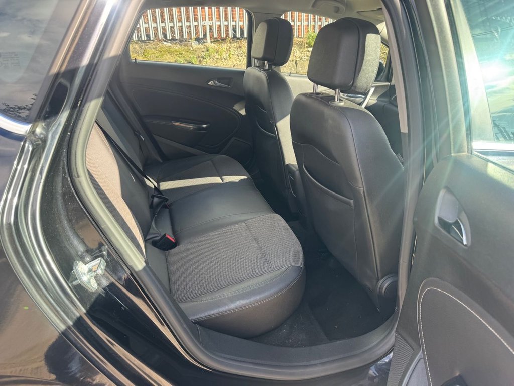 Used Vauxhall Astra 2010 for sale - 76595988: Photo 7