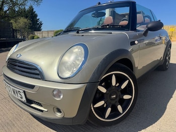 Used MINI Convertible 2007 for sale - 78364025: Photo