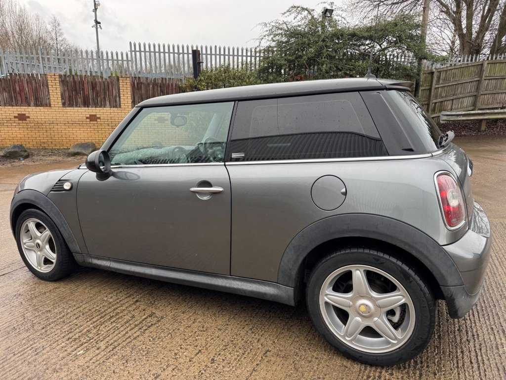 Used MINI Hatch 2010 for sale - 77188245: Photo 11