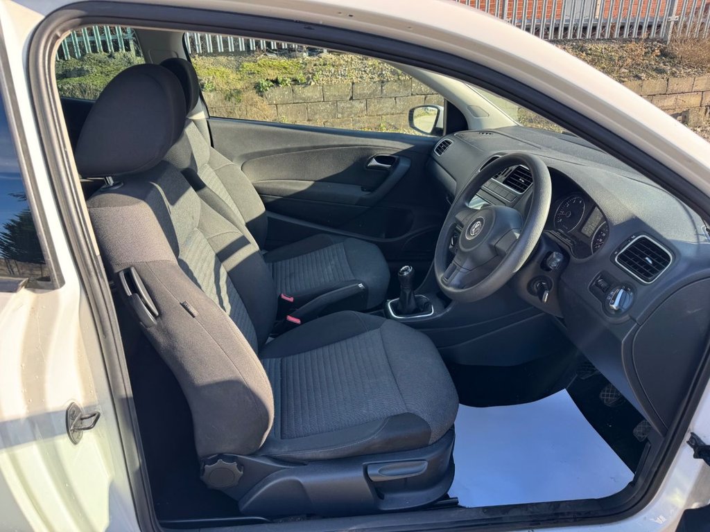 Used Volkswagen Polo 2013 for sale - 76655136: Photo 10