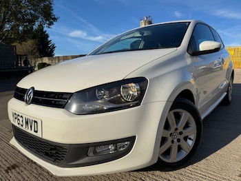 Used Volkswagen Polo 2013 for sale - 76655136: Photo