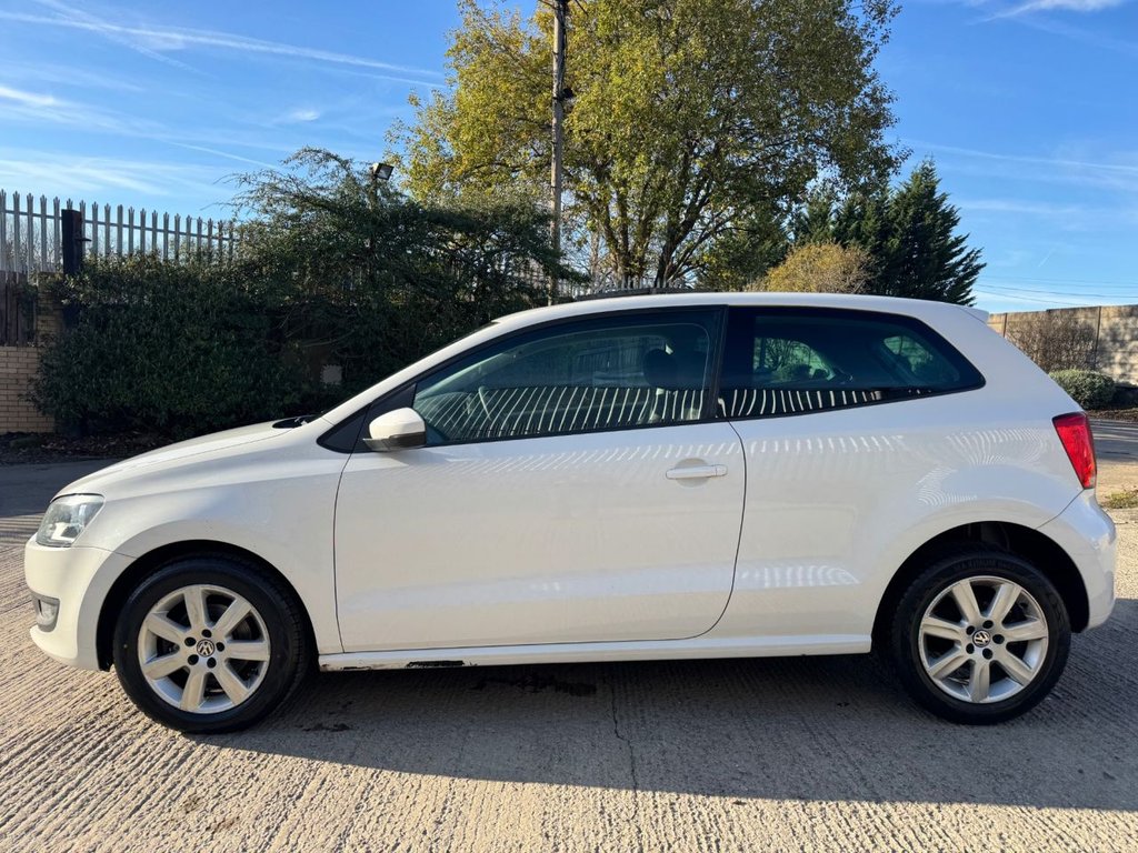Used Volkswagen Polo 2013 for sale - 76655136: Photo 3