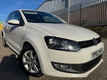 Used Volkswagen Polo 2013 for sale - 76655136: Photo