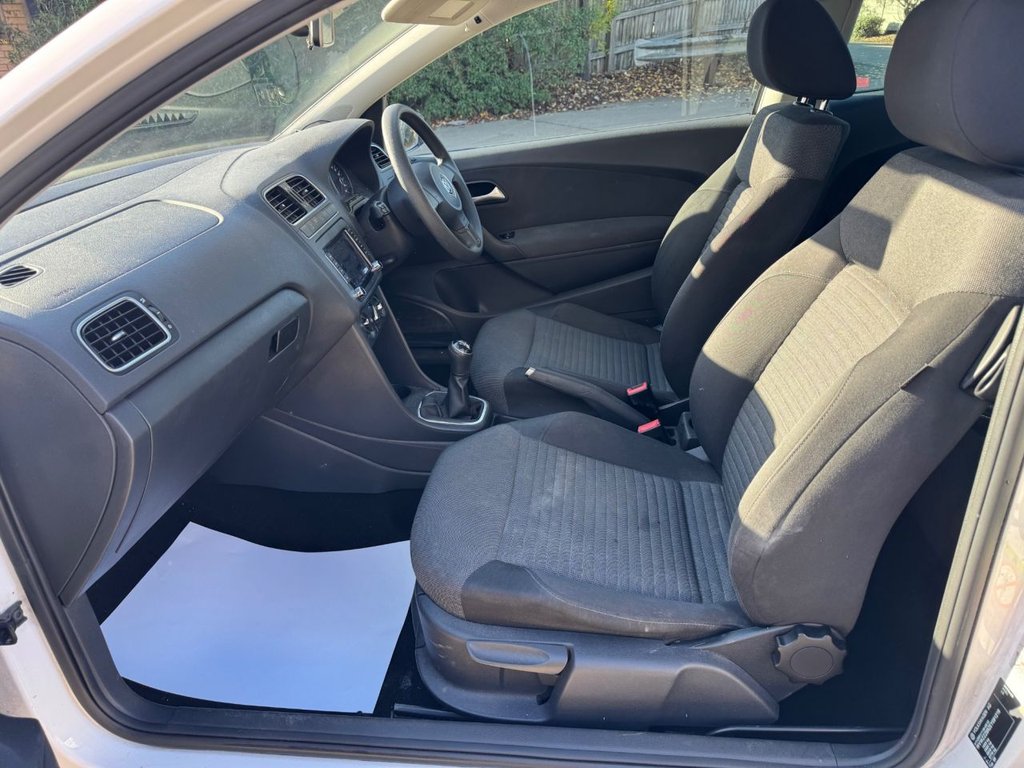 Used Volkswagen Polo 2013 for sale - 76655136: Photo 6