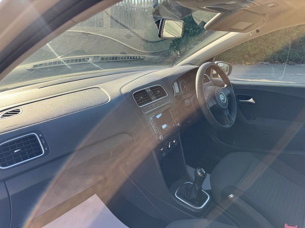 Used Volkswagen Polo 2013 for sale - 76655136: Photo 8