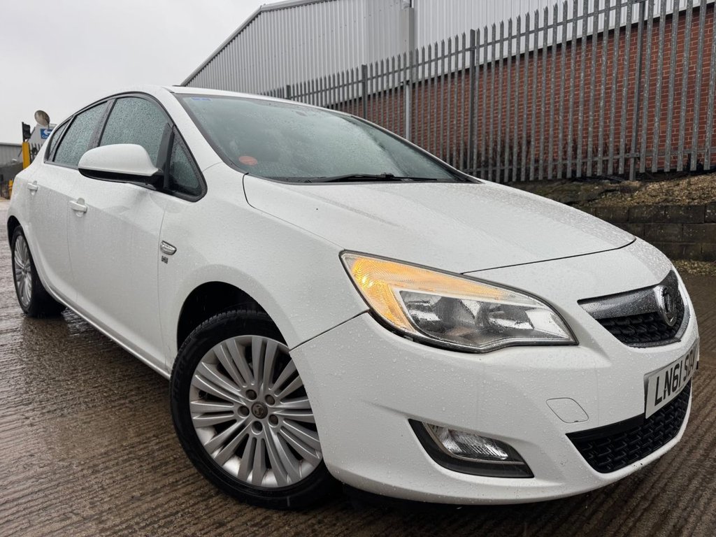 Used Vauxhall Astra 2011 for sale - 77451979: Photo 3