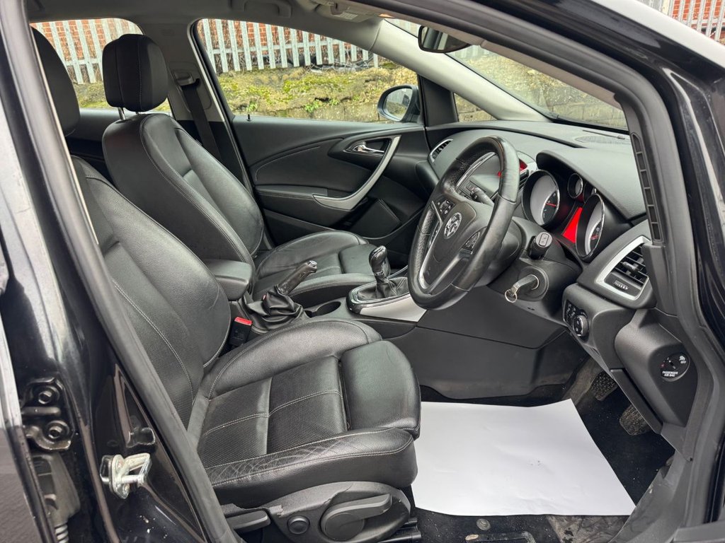 Used Vauxhall Astra 2012 for sale - 77140029: Photo 11