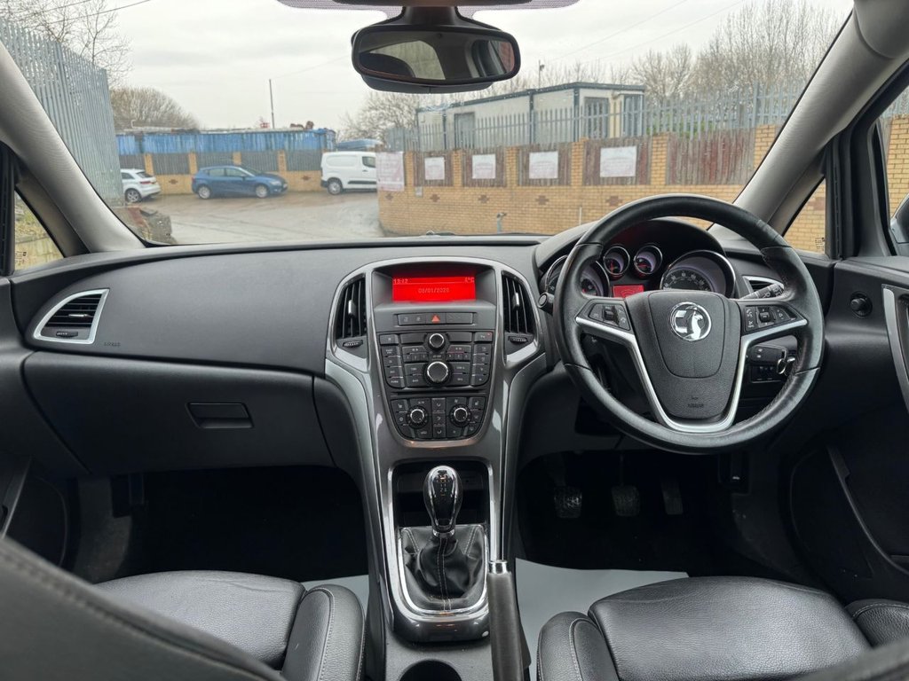 Used Vauxhall Astra 2012 for sale - 77140029: Photo 7