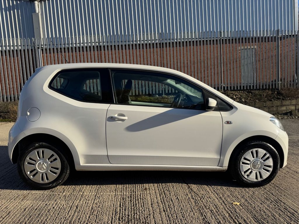 Used Volkswagen up! 2013 for sale - 76784008: Photo 4