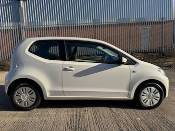 Used Volkswagen up! 2013 for sale - 76784008: Photo