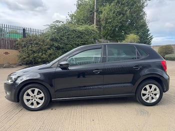 Used Volkswagen Polo 2013 for sale - 79871404: Photo