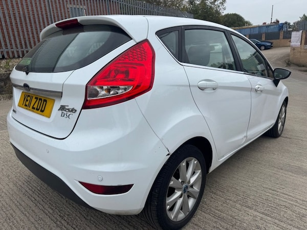Used Ford Fiesta 2011 for sale - 76313170: Photo 14