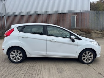 Used Ford Fiesta 2011 for sale - 76313170: Photo 4