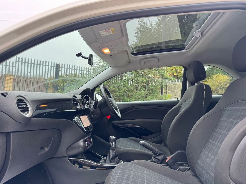 Used Vauxhall ADAM 2015 for sale - 76509930: Photo 8