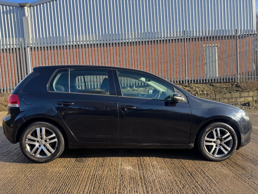 Used Volkswagen Golf 2010 for sale - 77227001: Photo 4