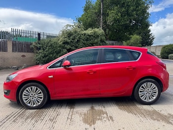 Used Vauxhall Astra 2015 for sale - 78851282: Photo