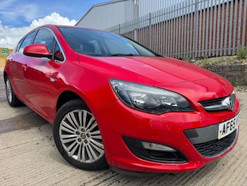 Used Vauxhall Astra 2015 for sale - 78851282: Photo