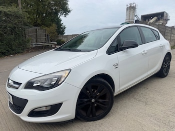 Used Vauxhall Astra 2013 for sale - 76417247: Photo