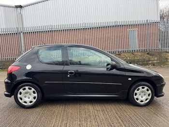 Used Peugeot 206 2009 for sale - 77263421: Photo
