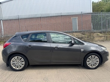 Used Vauxhall Astra 2011 for sale - 78658502: Photo