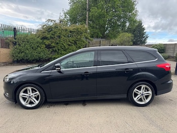 Used Ford Focus 2015 for sale - 78658383: Photo