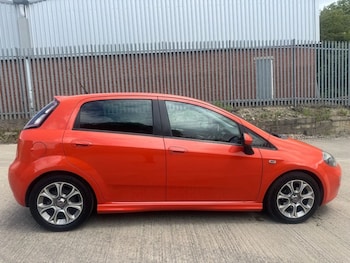 Used Fiat Punto 2013 for sale - 78942993: Photo