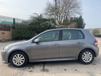 Used Volkswagen Golf 2012 for sale - 77673630: Photo