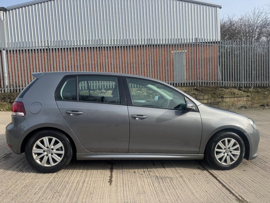 Used Volkswagen Golf 2012 for sale - 77673630: Photo 4