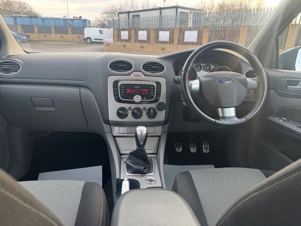 Used Ford Focus 2010 for sale - 77200562: Photo 7