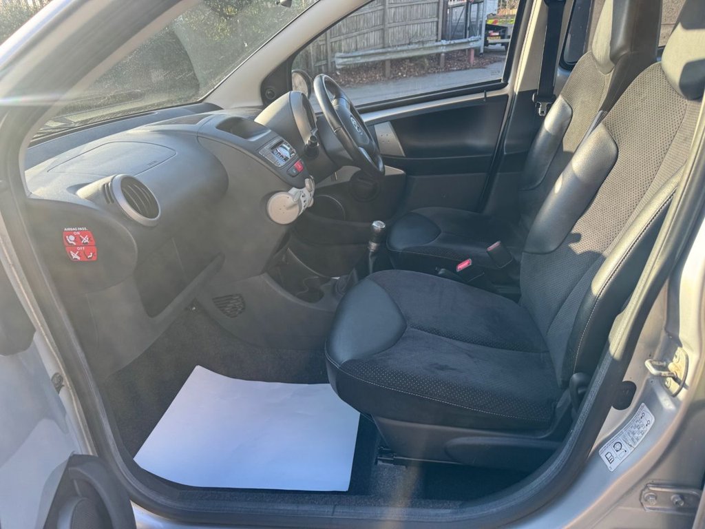 Used Toyota AYGO 2012 for sale - 77007243: Photo 5