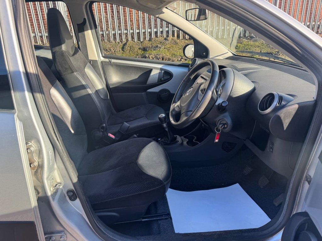 Used Toyota AYGO 2012 for sale - 77007243: Photo 9