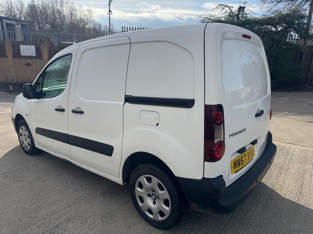Used Peugeot Partner 2018 for sale - 77673653: Photo 12