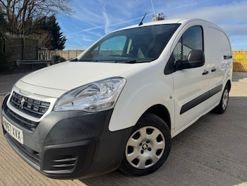 Used Peugeot Partner 2018 for sale - 77673653: Photo