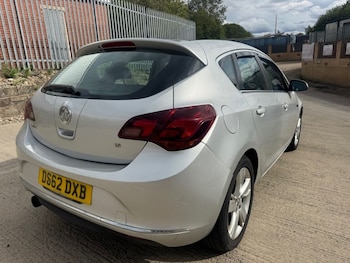 Used Vauxhall Astra 2013 for sale - 75715907: Photo