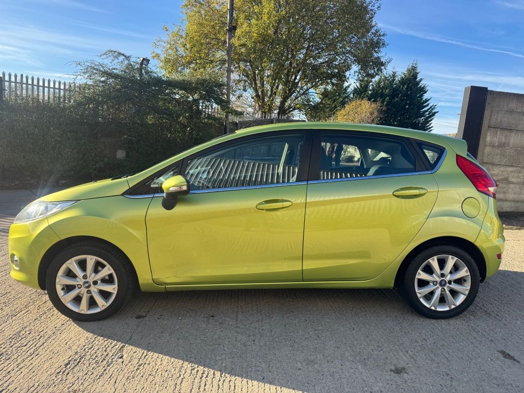 Used Ford Fiesta 2009 for sale - 76655250: Photo 2