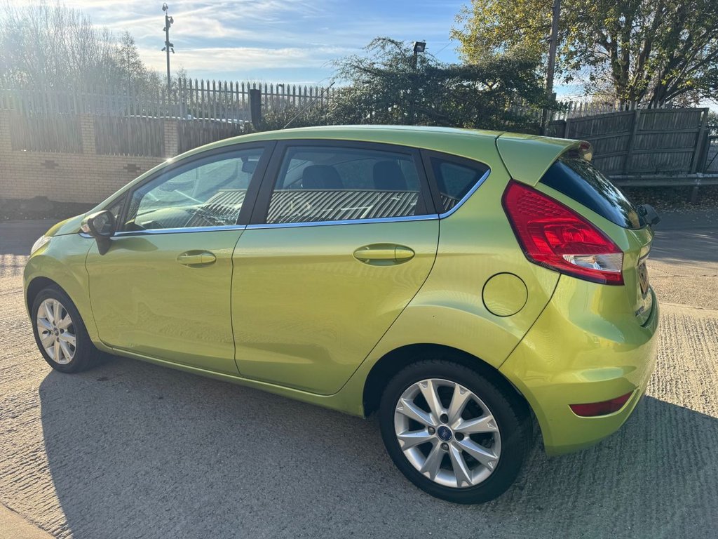 Used Ford Fiesta 2009 for sale - 76655250: Photo 6