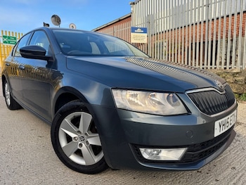 Used Skoda Octavia 2015 for sale - 76632224: Photo