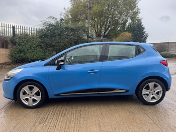 Used Renault Clio 2013 for sale - 76617781: Photo