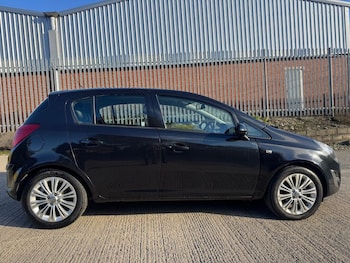 Used Vauxhall Corsa 2015 for sale - 76642868: Photo