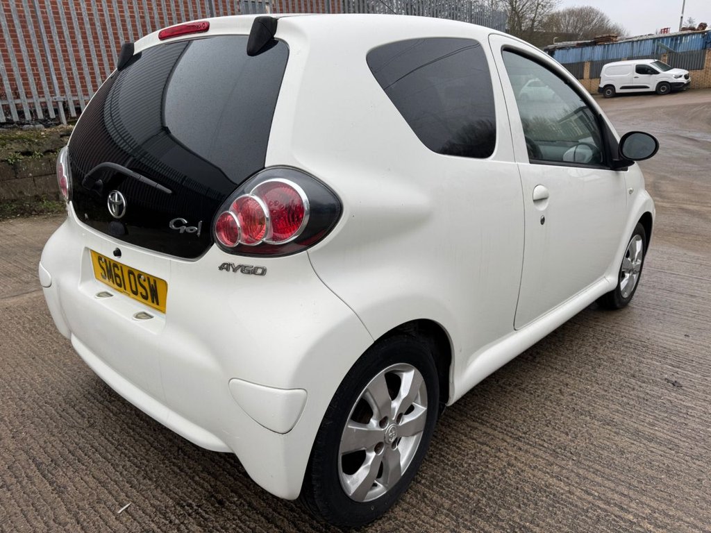 Used Toyota AYGO 2012 for sale - 77451970: Photo 10