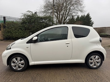 Used Toyota AYGO 2012 for sale - 77451970: Photo