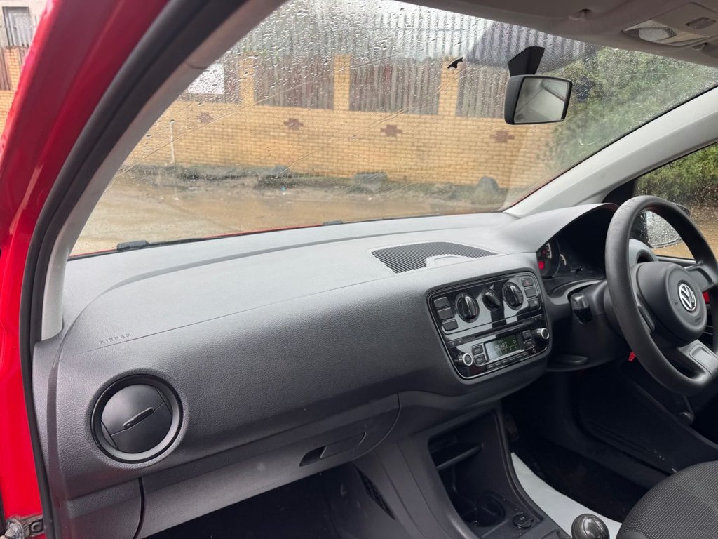 Used Volkswagen up! 2013 for sale - 77693478: Photo 6