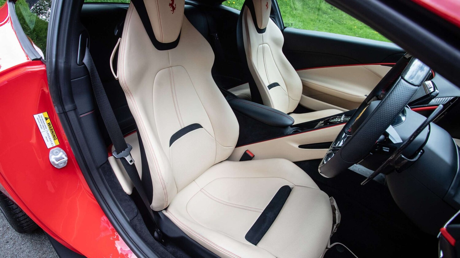 Used Ferrari Roma 2021 for sale - 77553192: Photo 13