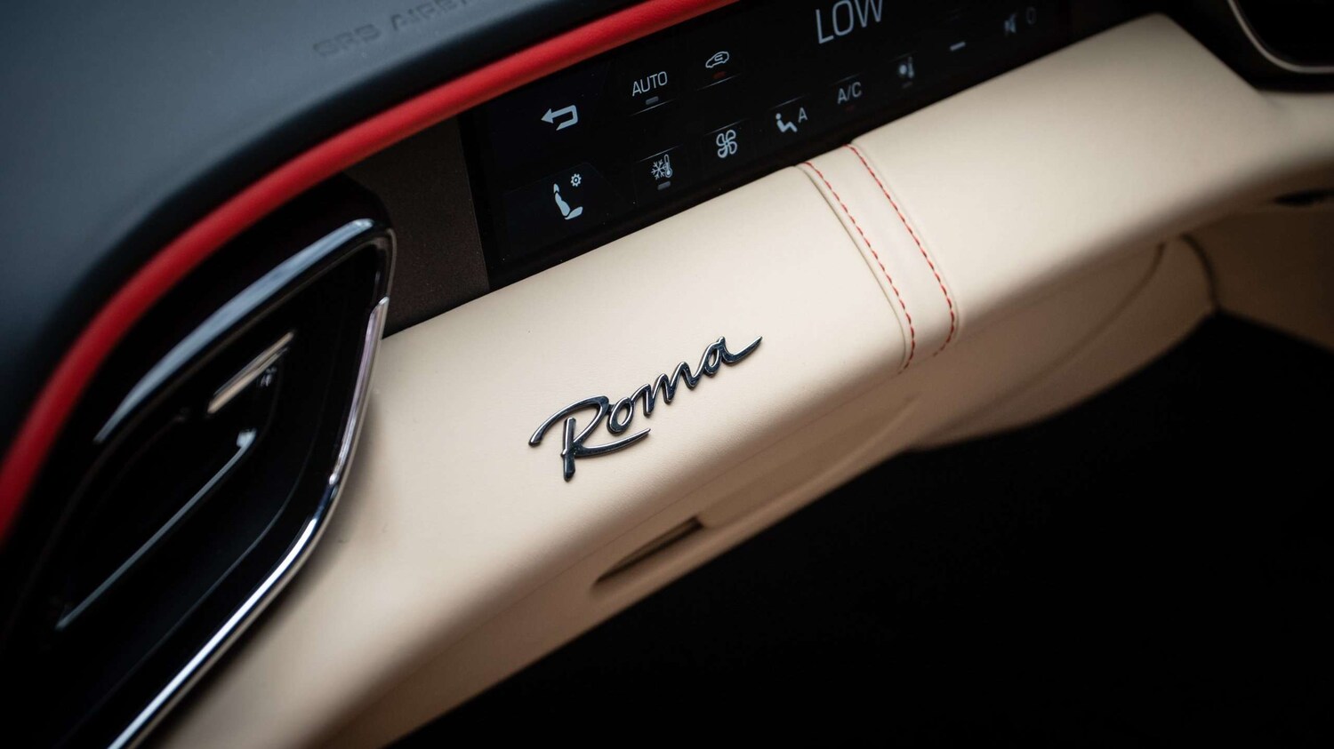 Used Ferrari Roma 2021 for sale - 77553192: Photo 25