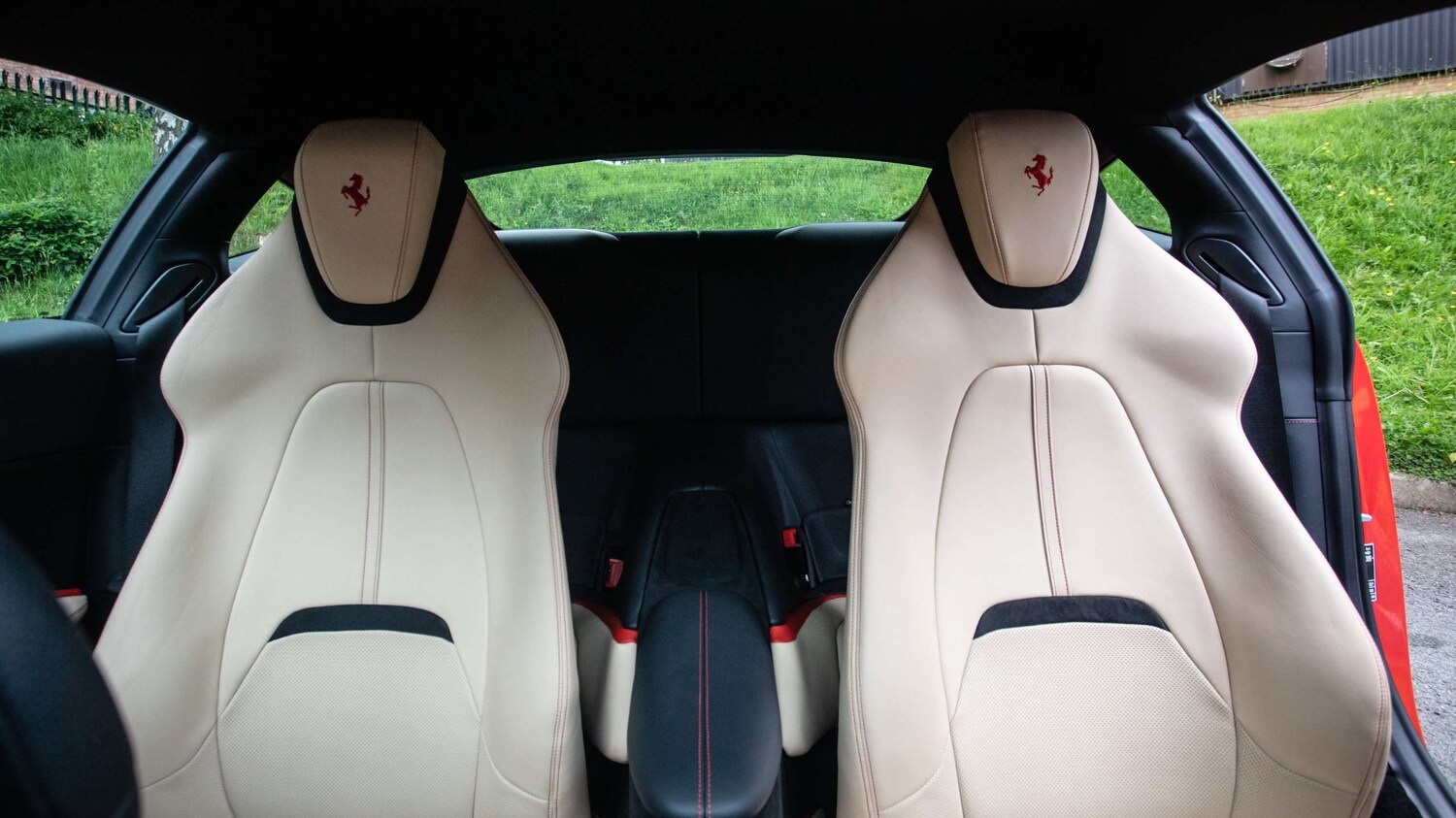 Used Ferrari Roma 2021 for sale - 77553192: Photo 26