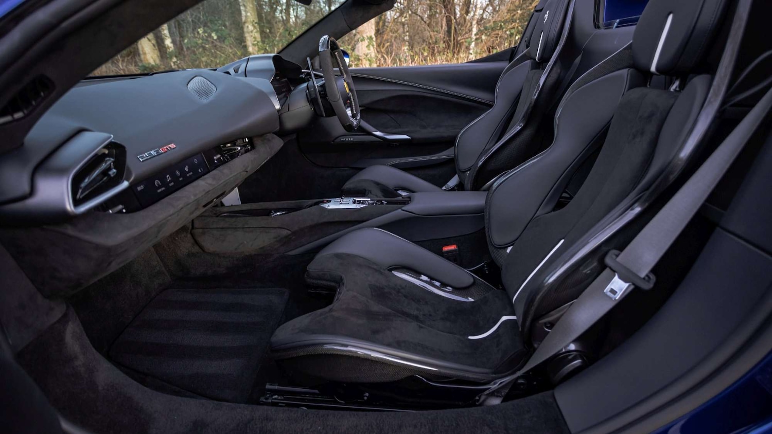 Used Ferrari 296 GTS for sale - 77308552: Photo 24