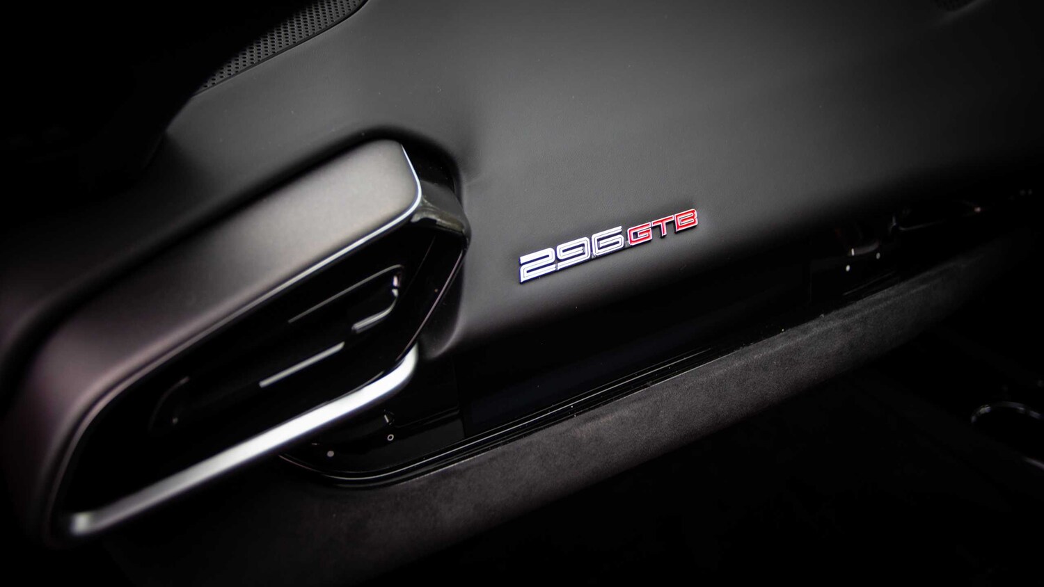 Used Ferrari 296 GTB 2022 for sale - 75861172: Photo 15